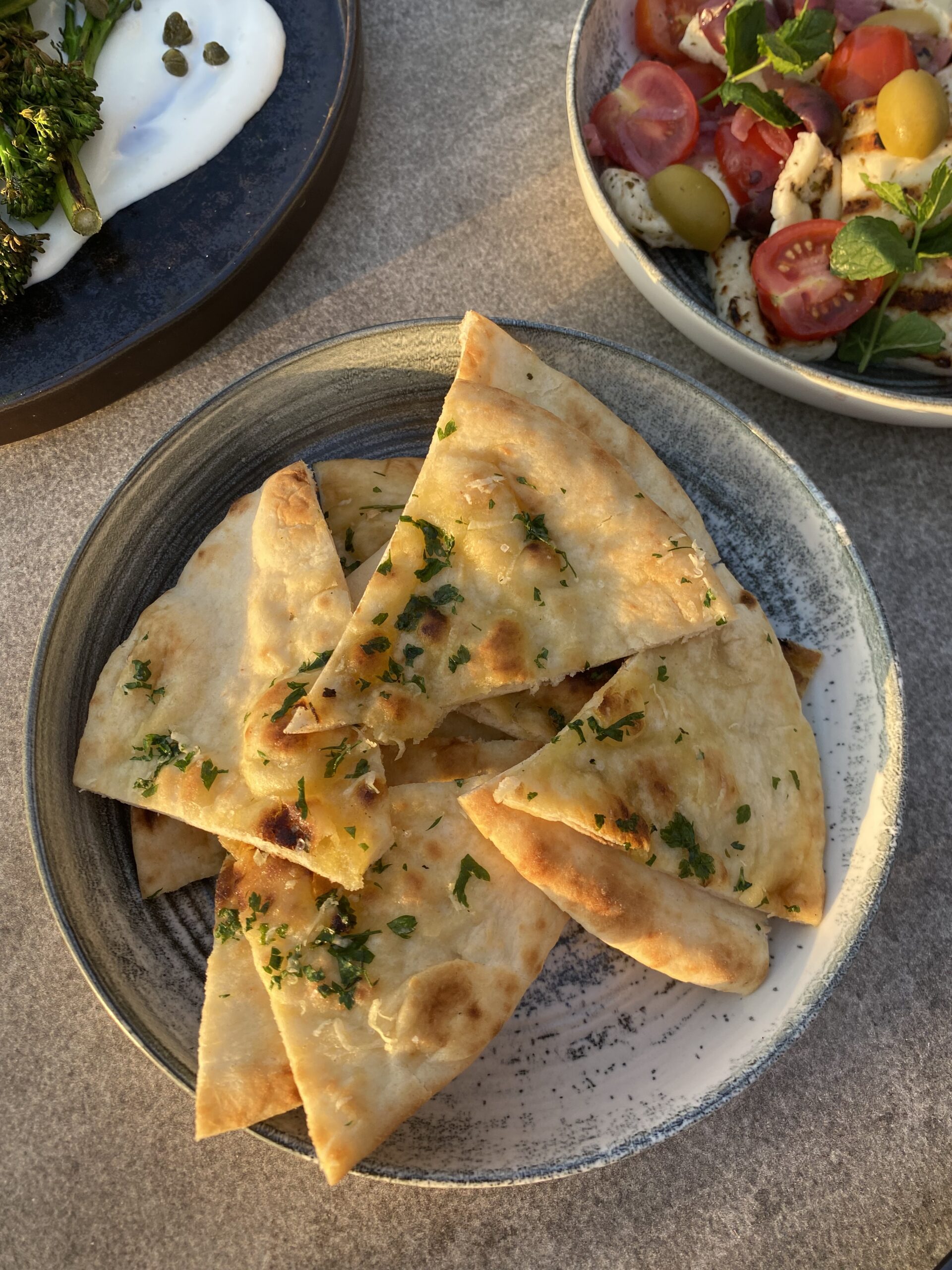 Garlic flatbread