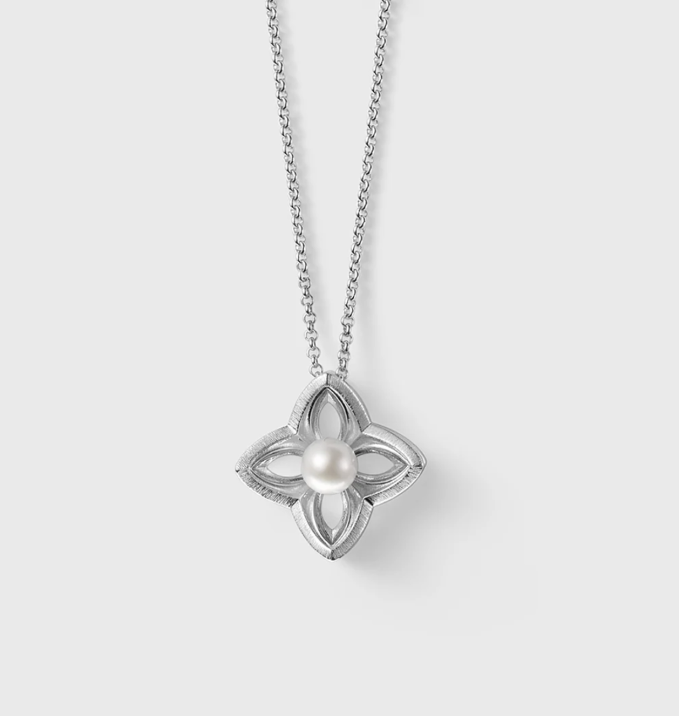 Aurora Pearl Necklace