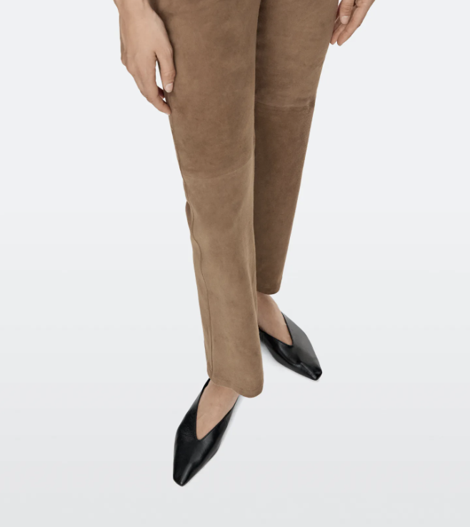 Soft Flat Leather Mules